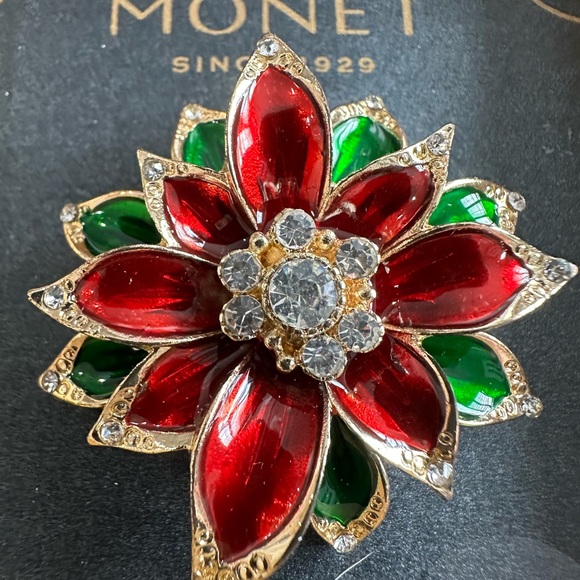 Monet Holiday Brooch Poinsettia New in Box - Picture 7 of 10